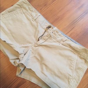 American Eagle Tan Shorts - Great Condition! SZ-12